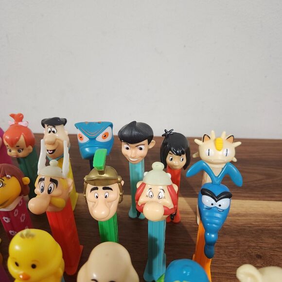 Pez Dispensers Vintage Lot of 52 Star Wars Flinstone Snoopy Lord of the Rings ET - Picture 9 of 10